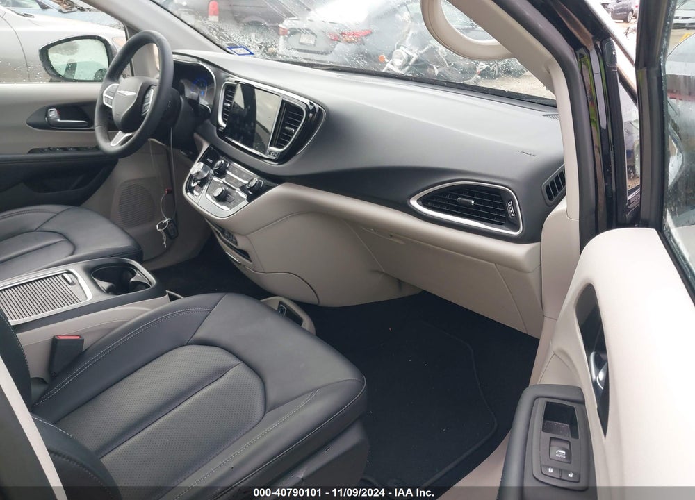 2024 CHRYSLER PACIFICA VIN: 2C4RC1BG5RR149523