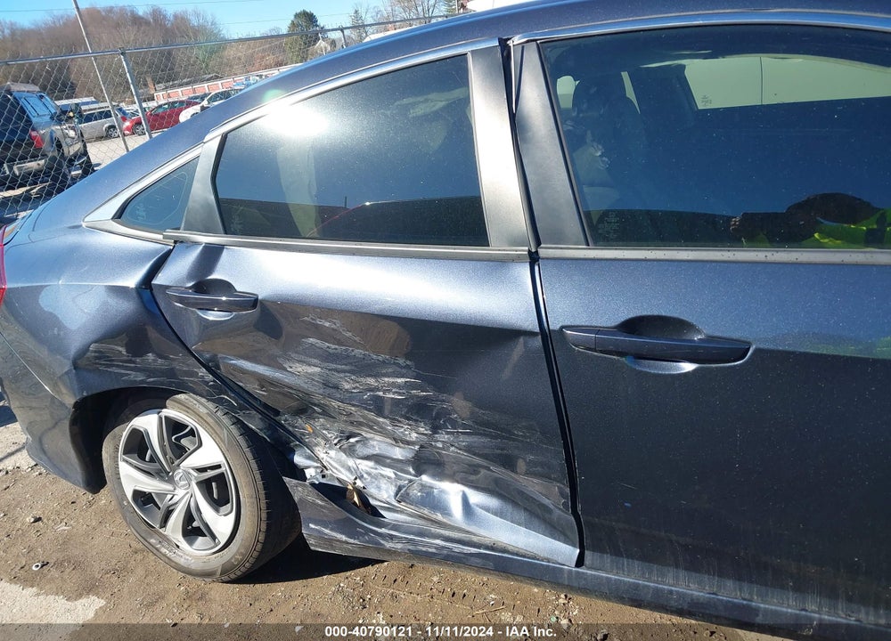 2021 HONDA CIVIC VIN: 2HGFC2F66MH520005
