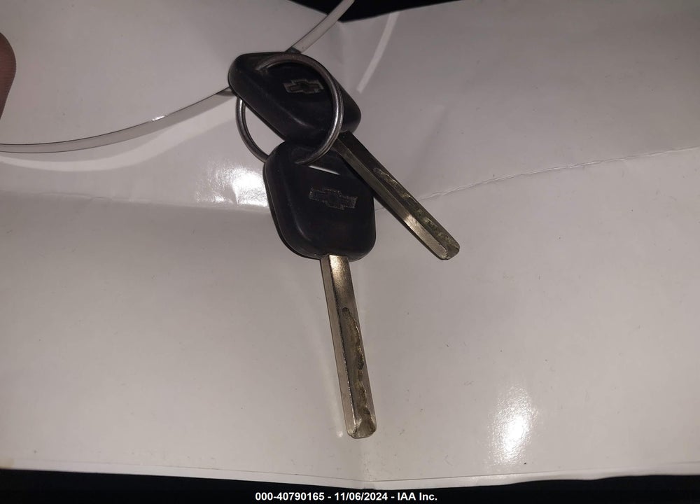 2014 CHEVROLET SILVERADO 1500 1LT VIN: 1GCVKREC5EZ394962