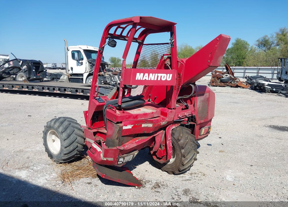2002 MANITOU FORKLIFT VIN: 176609