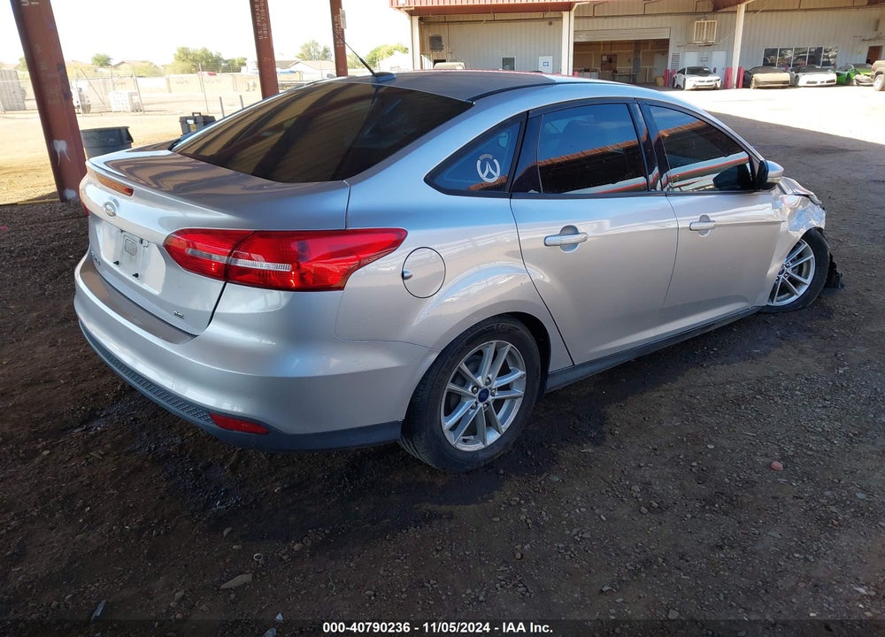 2016 FORD FOCUS SE VIN: 1FADP3F23GL285928