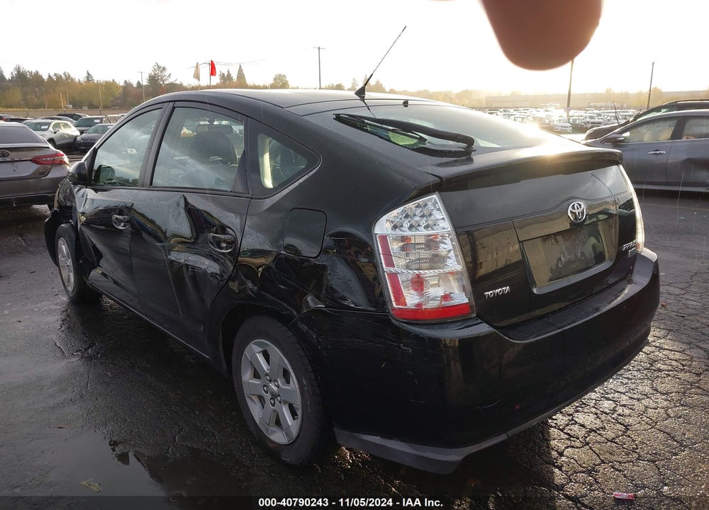 2007 TOYOTA PRIUS VIN: JTDKB20U577655841