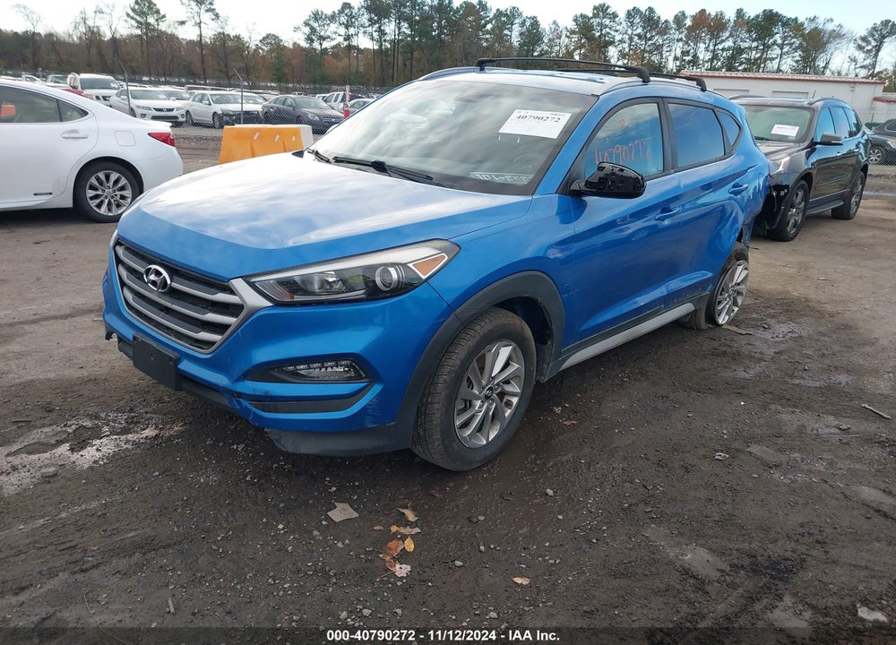 2017 HYUNDAI TUCSON SE VIN: KM8J3CA41HU425578