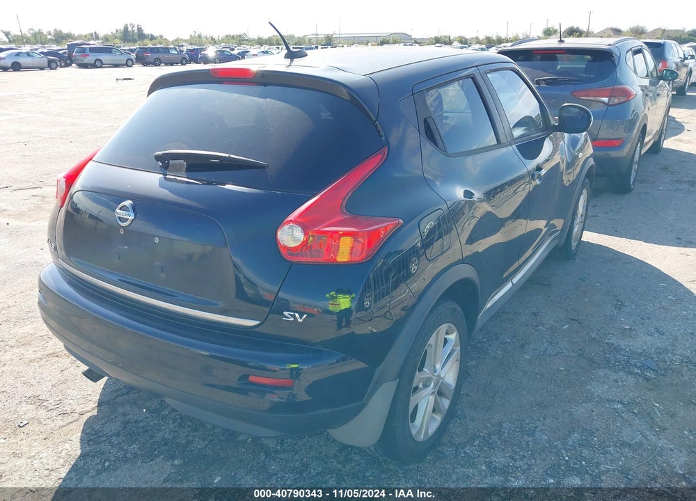 2011 NISSAN JUKE SV VIN: JN8AF5MRXBT021131
