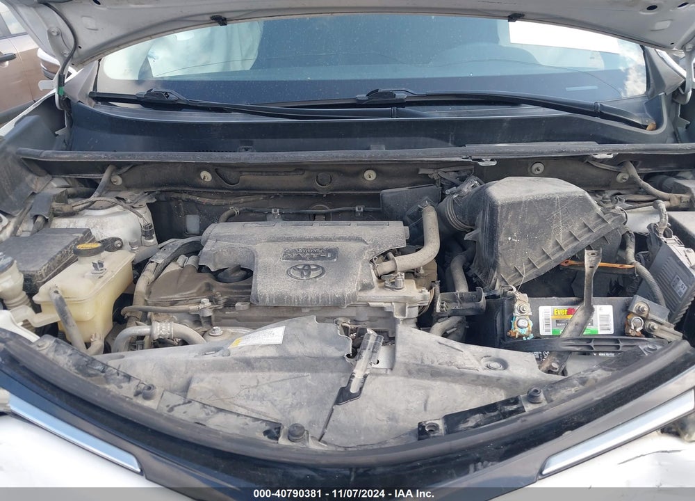 2017 TOYOTA RAV4 XLE VIN: 2T3WFREV2HW349508