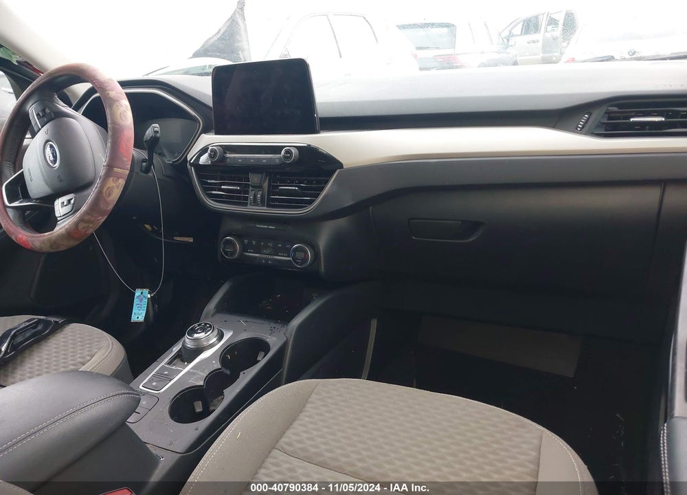 2021 FORD ESCAPE SE VIN: 1FMCU0G62MUA17629