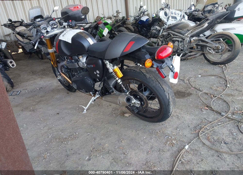 2022 TRIUMPH MOTORCYCLE THRUXTON RS VIN: SMTD56HR5NTAV3683