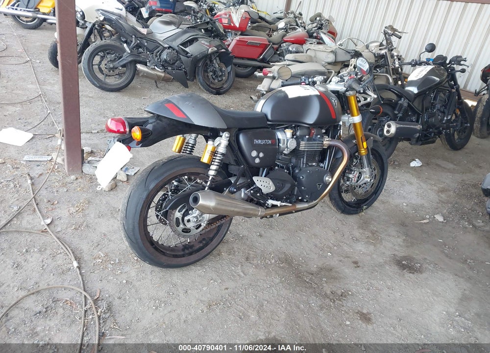 2022 TRIUMPH MOTORCYCLE THRUXTON RS VIN: SMTD56HR5NTAV3683