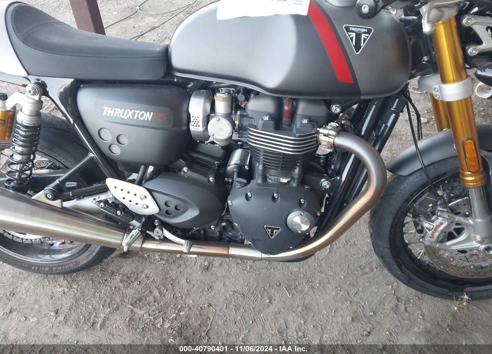 2022 TRIUMPH MOTORCYCLE THRUXTON RS VIN: SMTD56HR5NTAV3683