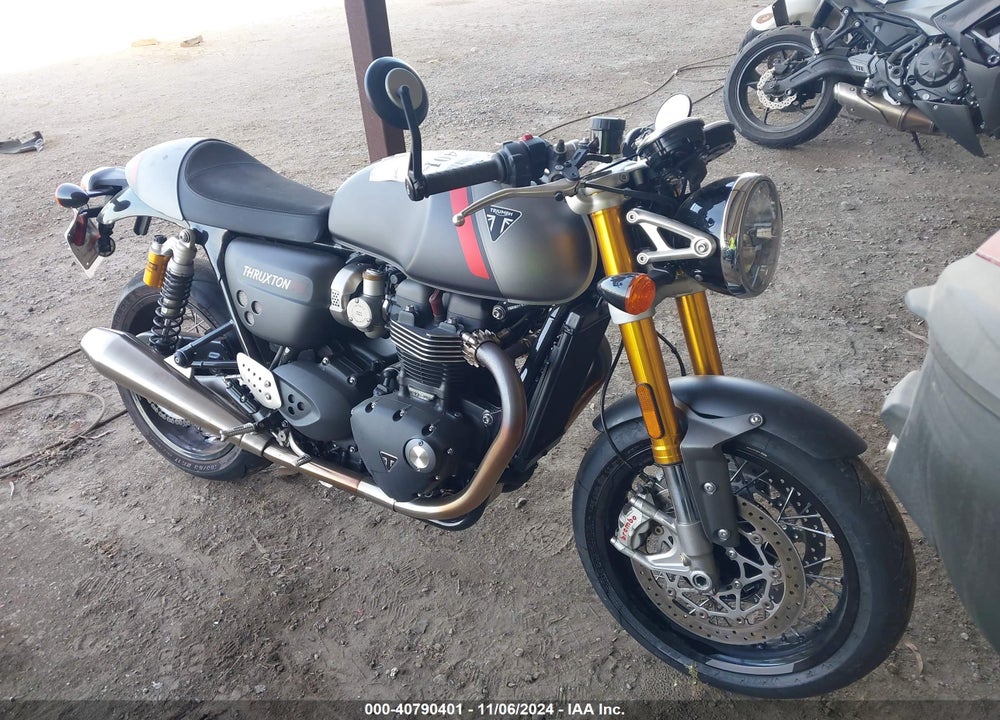 2022 TRIUMPH MOTORCYCLE THRUXTON RS VIN: SMTD56HR5NTAV3683