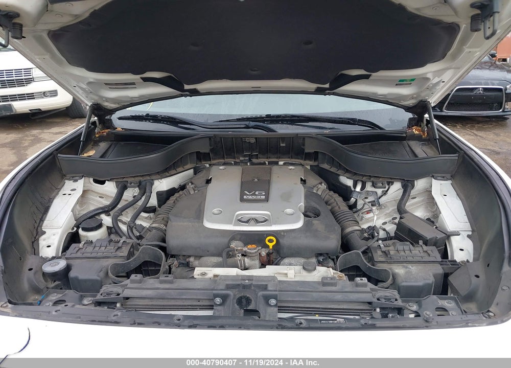 2016 INFINITI QX70 VIN: JN8CS1MW4GM751654