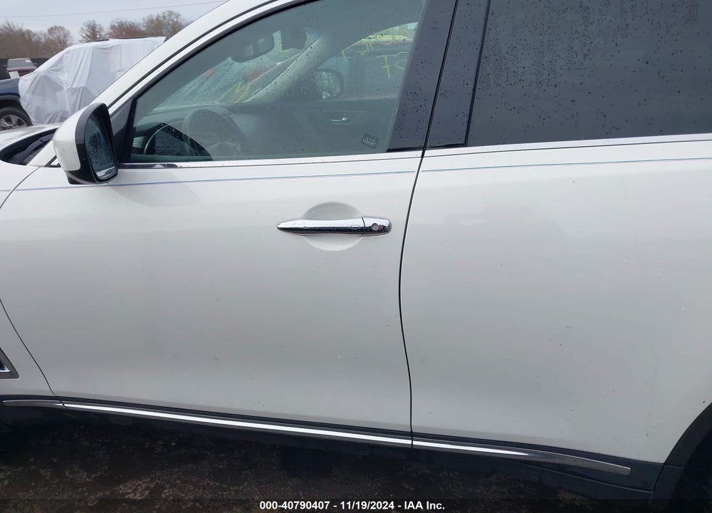 2016 INFINITI QX70 VIN: JN8CS1MW4GM751654