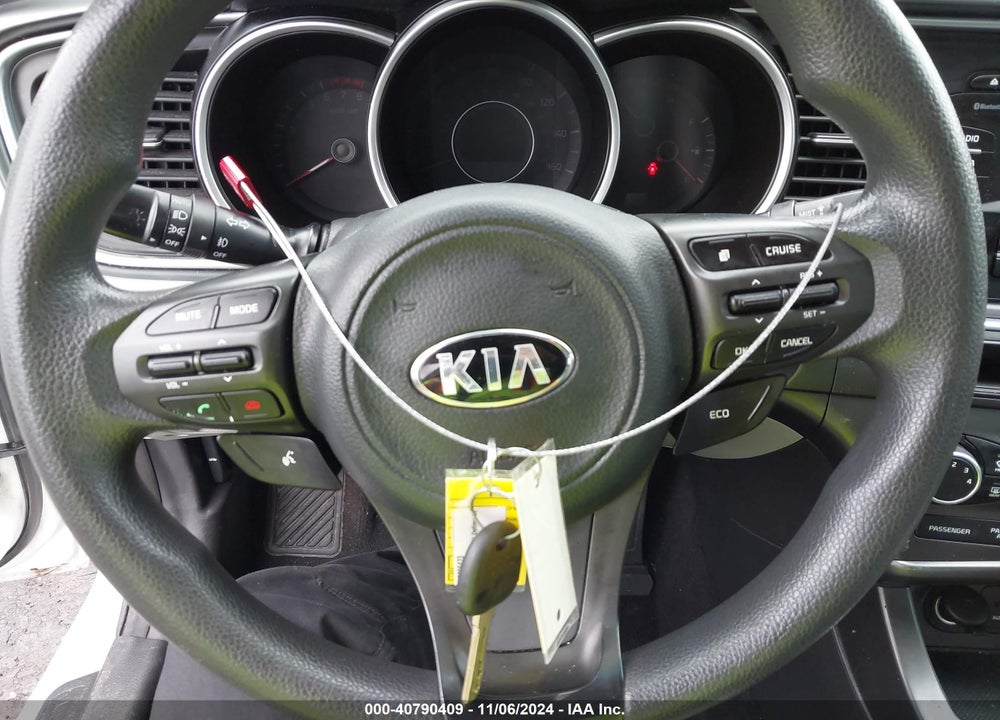 2015 KIA OPTIMA LX VIN: KNAGM4A77F5648580