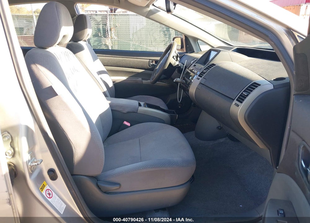 2006 TOYOTA PRIUS VIN: JTDKB20U163138820