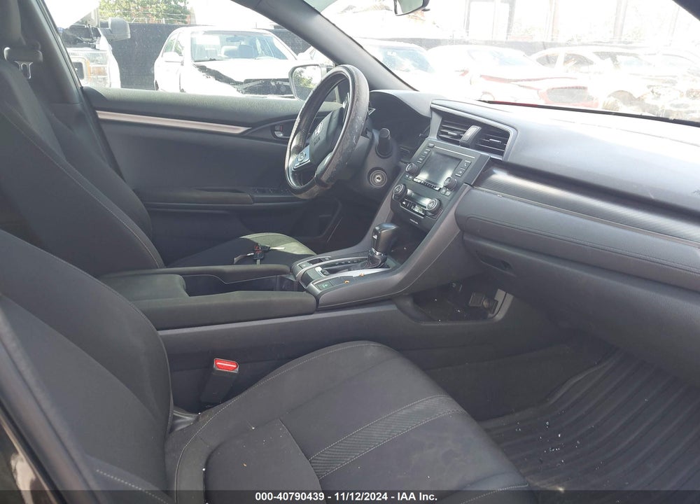 2018 HONDA CIVIC SPORT VIN: SHHFK7H40JU231521