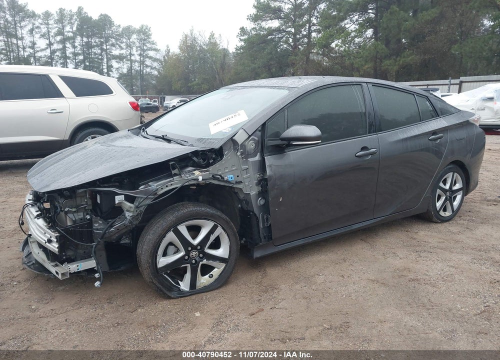 2018 TOYOTA PRIUS VIN: JTDKARFU6J3545155