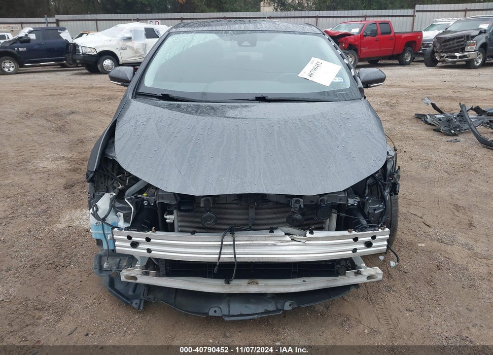 2018 TOYOTA PRIUS VIN: JTDKARFU6J3545155