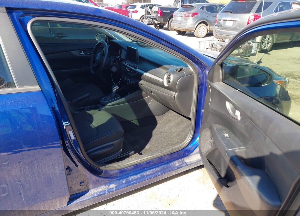 2021 KIA FORTE LXS VIN: 3KPF24ADXME371144