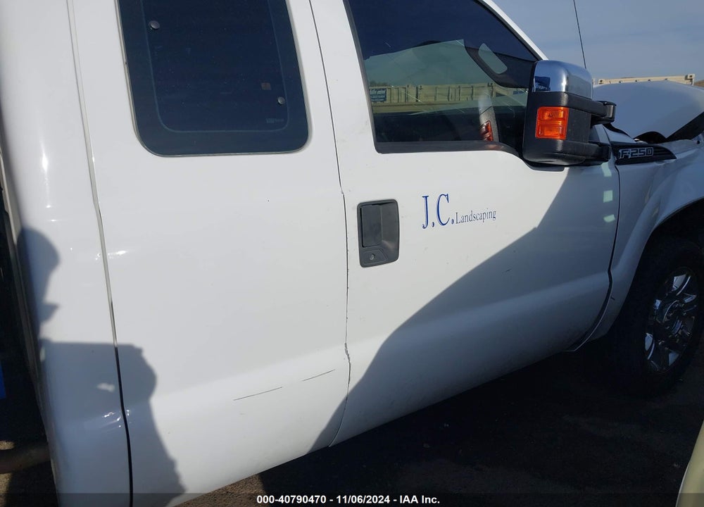 2011 FORD F-250 VIN: 1FT7X2A62BEC37359