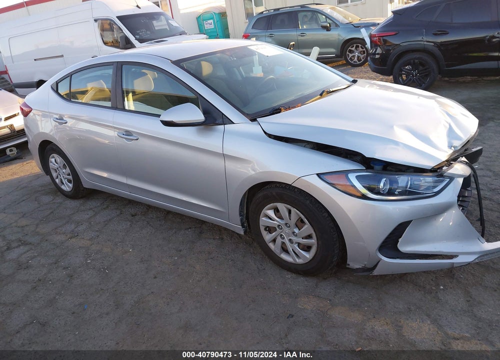 2018 HYUNDAI ELANTRA SE VIN: 5NPD74LF2JH332692