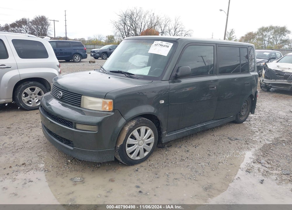 2004 SCION XB VIN: JTLKT334X40136761