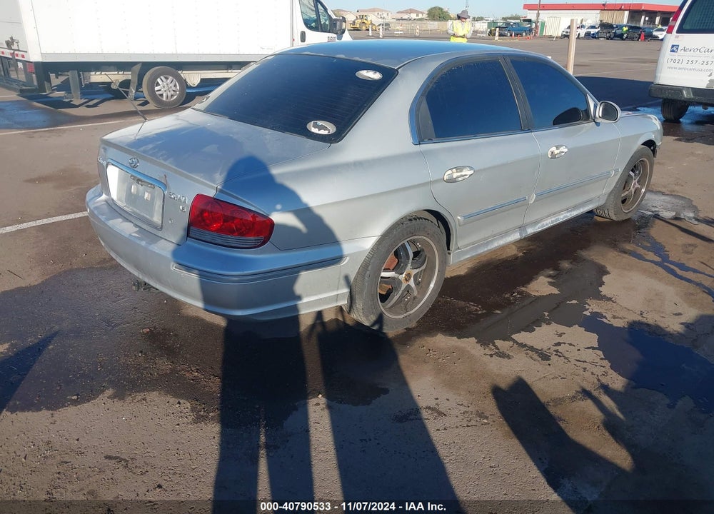 2004 HYUNDAI SONATA GLS/LX VIN: KMHWF35H34A027729