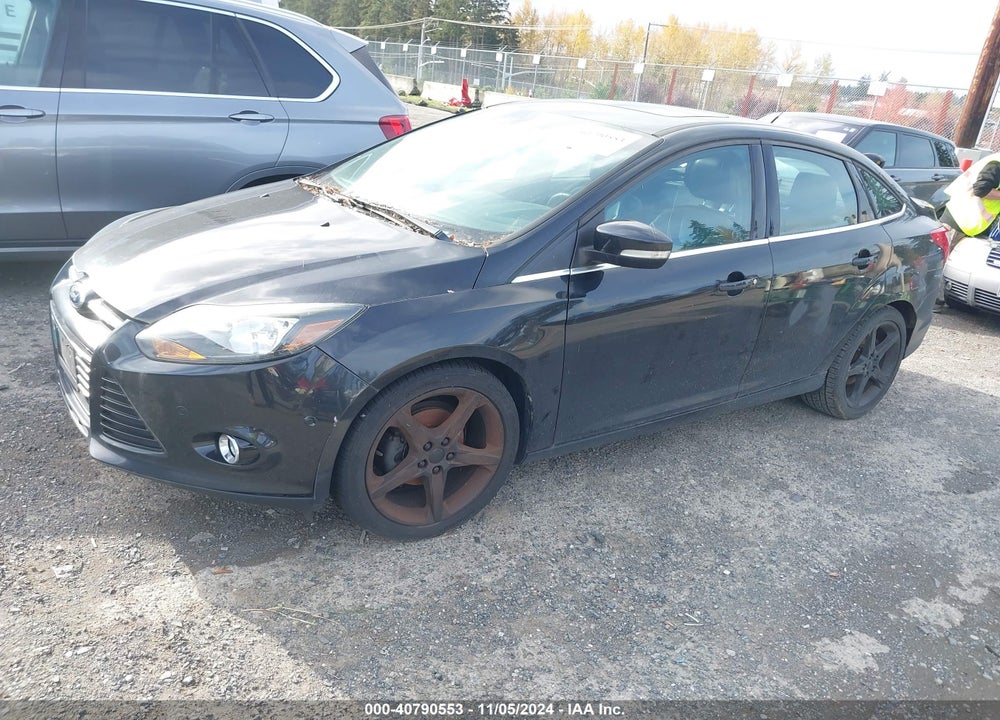 2013 FORD FOCUS TITANIUM VIN: 1FADP3J23DL335990