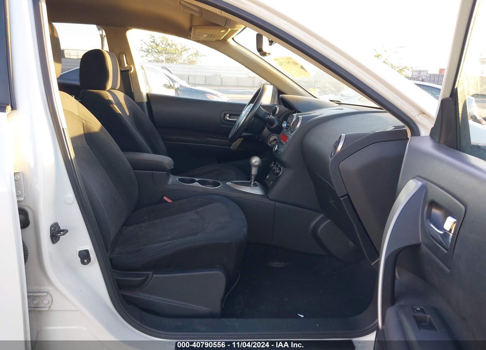 2010 NISSAN ROGUE S VIN: JN8AS5MT9AW029631