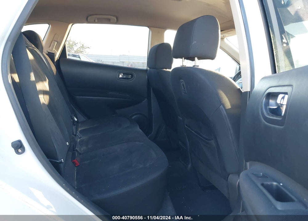 2010 NISSAN ROGUE S VIN: JN8AS5MT9AW029631