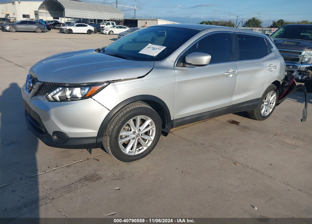 2017 NISSAN ROGUE SPORT S VIN: JN1BJ1CP4HW011681