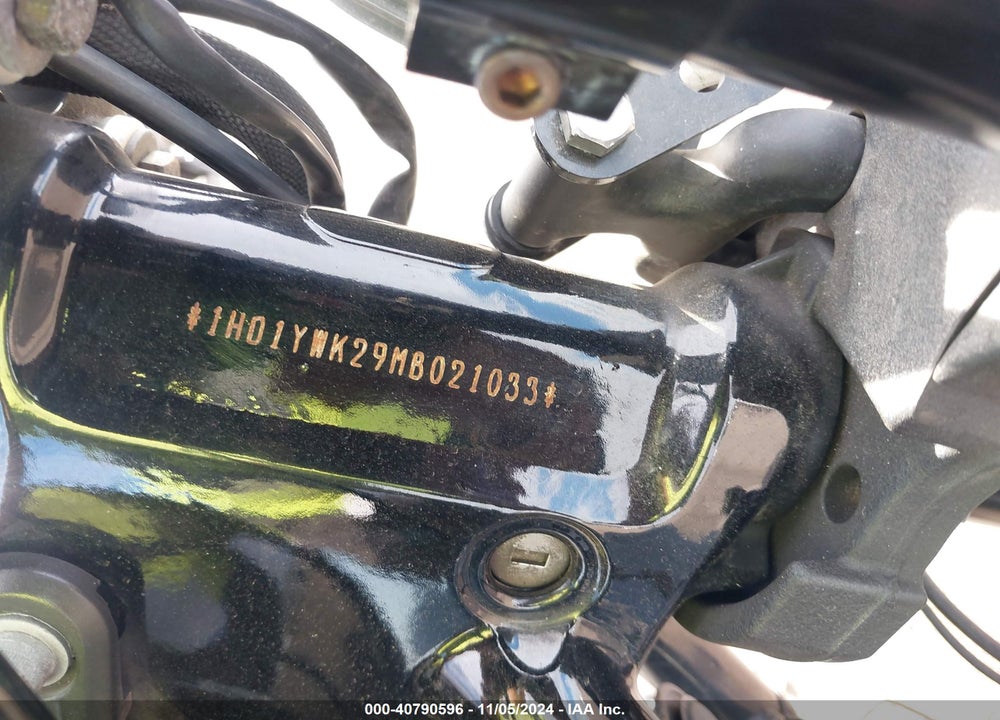 2021 HARLEY-DAVIDSON FXLRS VIN: 1HD1YWK29MB021033