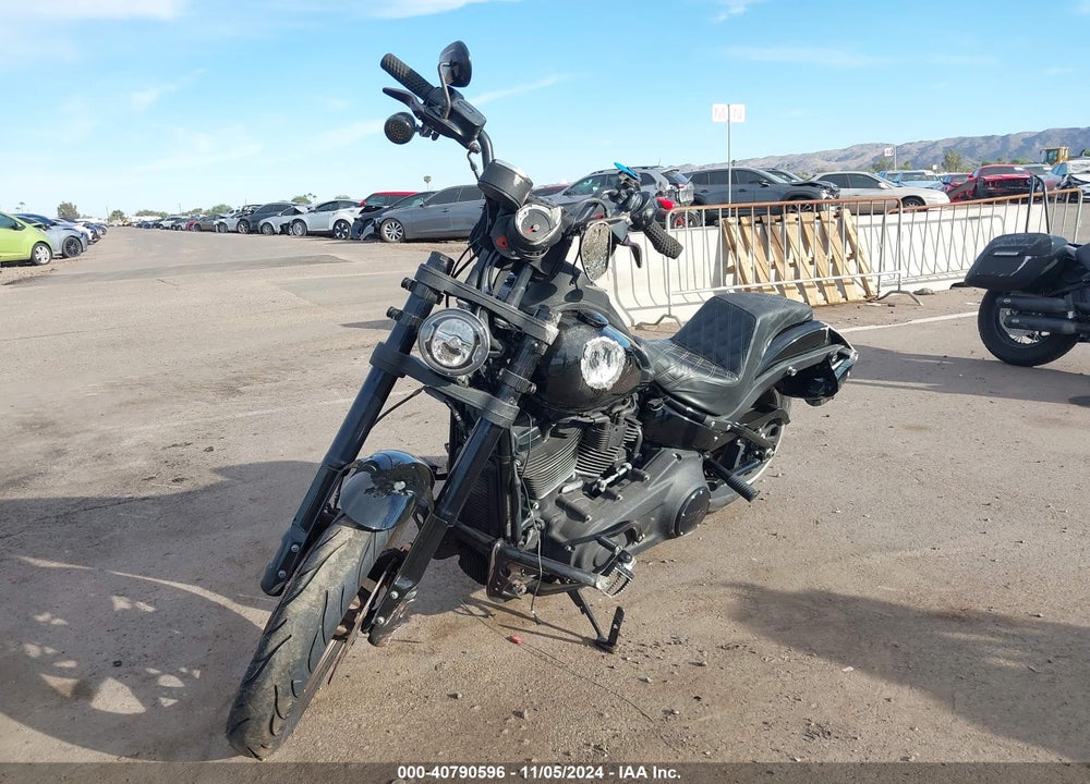 2021 HARLEY-DAVIDSON FXLRS VIN: 1HD1YWK29MB021033