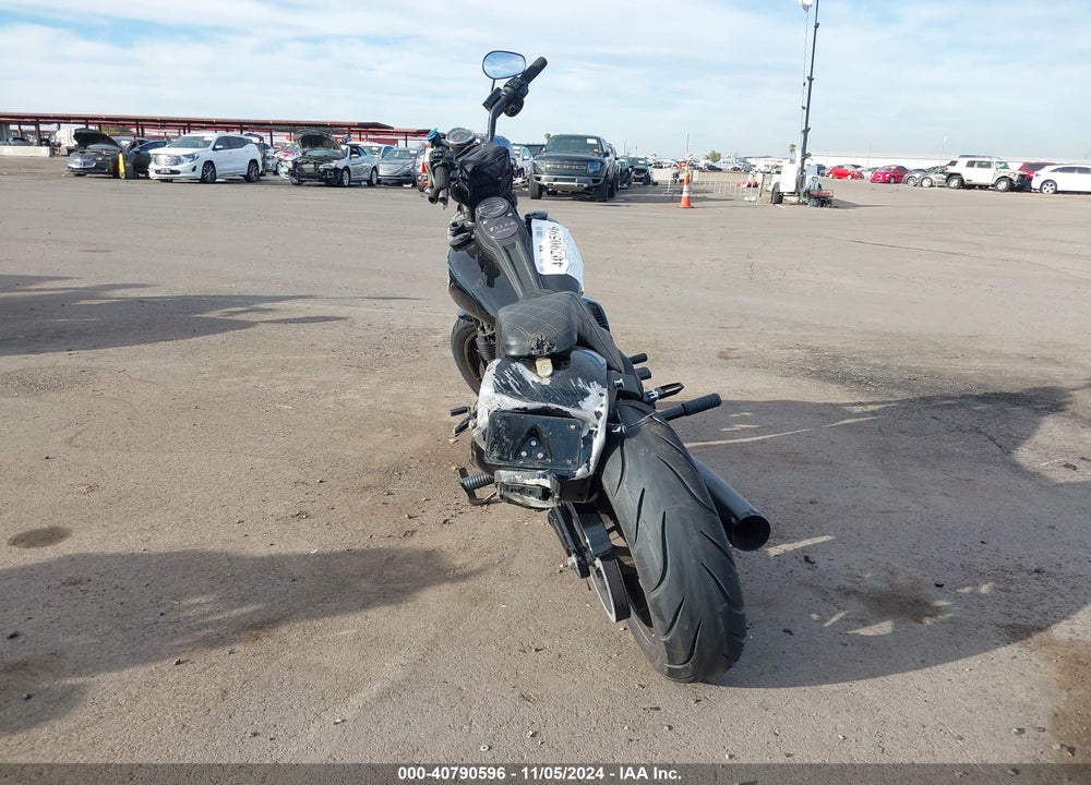 2021 HARLEY-DAVIDSON FXLRS VIN: 1HD1YWK29MB021033