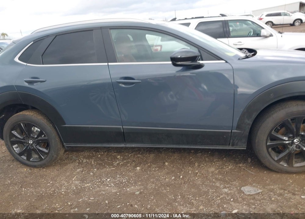 2024 MAZDA CX-30 2.5 S CARBON EDITION VIN: 3MVDMBCM7RM646886