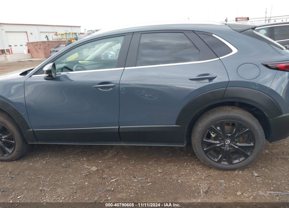 2024 MAZDA CX-30 2.5 S CARBON EDITION VIN: 3MVDMBCM7RM646886