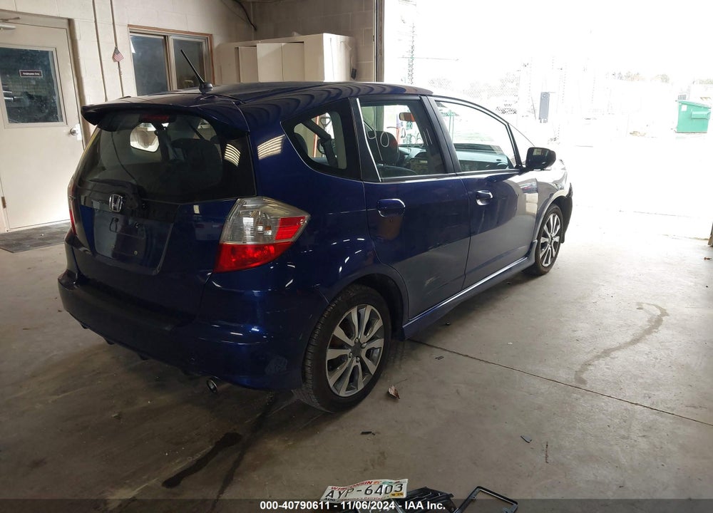2012 HONDA FIT SPORT VIN: JHMGE8H53CC006505
