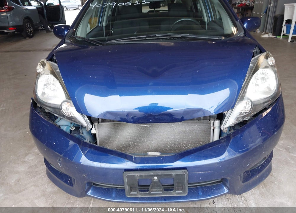 2012 HONDA FIT SPORT VIN: JHMGE8H53CC006505