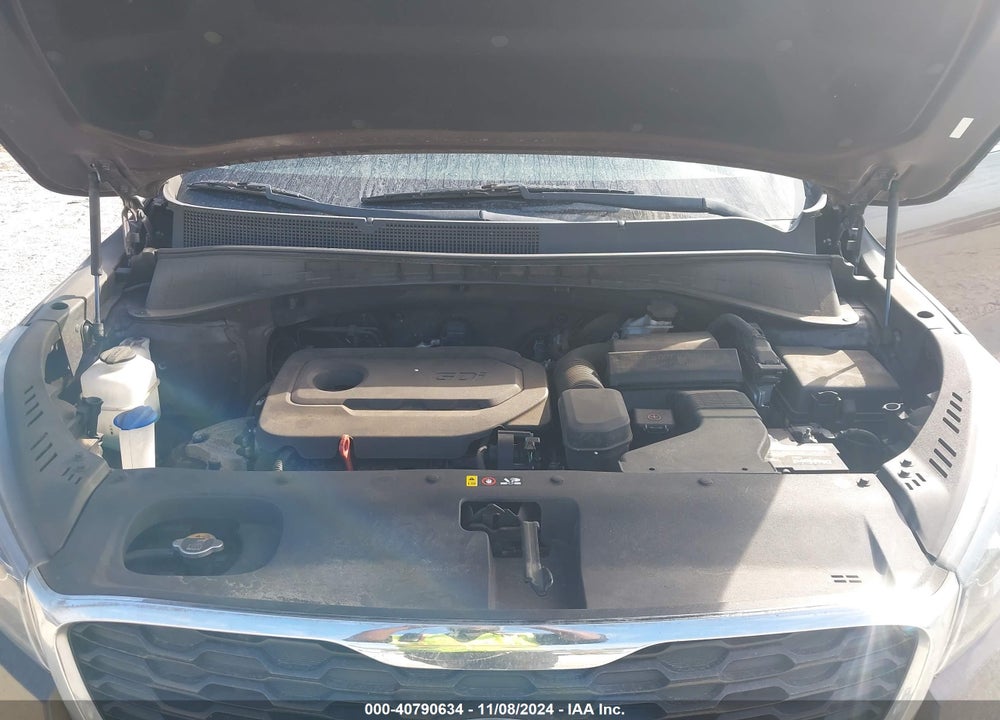 2019 KIA SORENTO 2.4L LX VIN: 5XYPG4A31KG506086