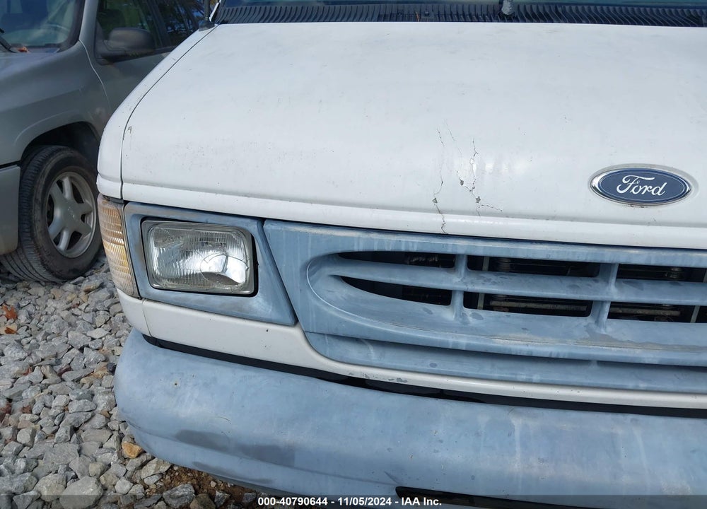 2002 FORD E-350 SUPER DUTY XL/XLT VIN: 1FBSS31L42HB66012