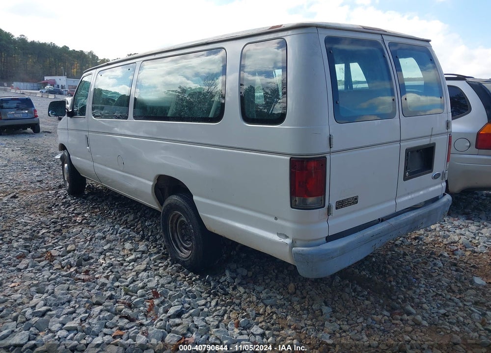 2002 FORD E-350 SUPER DUTY XL/XLT VIN: 1FBSS31L42HB66012