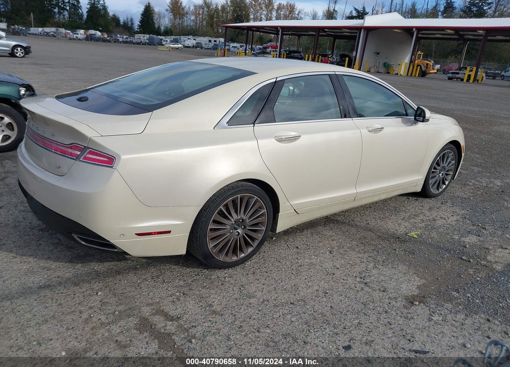 2014 LINCOLN MKZ VIN: 3LN6L2GK0ER815208