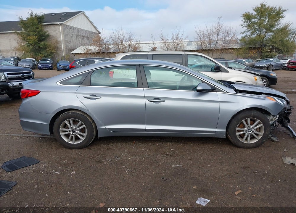 2017 HYUNDAI SONATA VIN: 5NPE24AF4HH502051