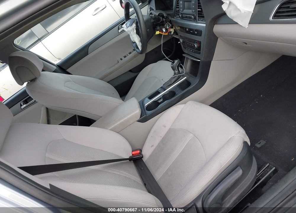 2017 HYUNDAI SONATA VIN: 5NPE24AF4HH502051