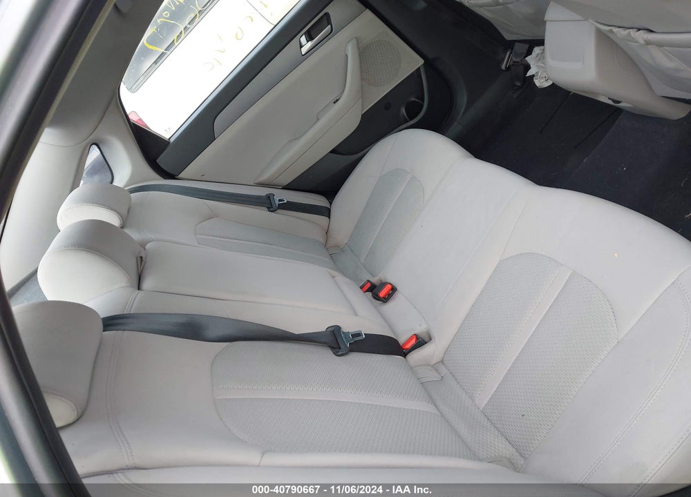 2017 HYUNDAI SONATA VIN: 5NPE24AF4HH502051