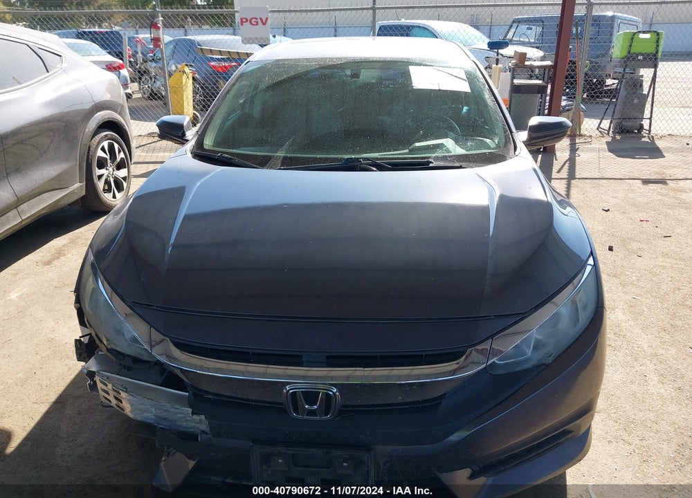 2018 HONDA CIVIC EX VIN: 19XFC2F77JE203137