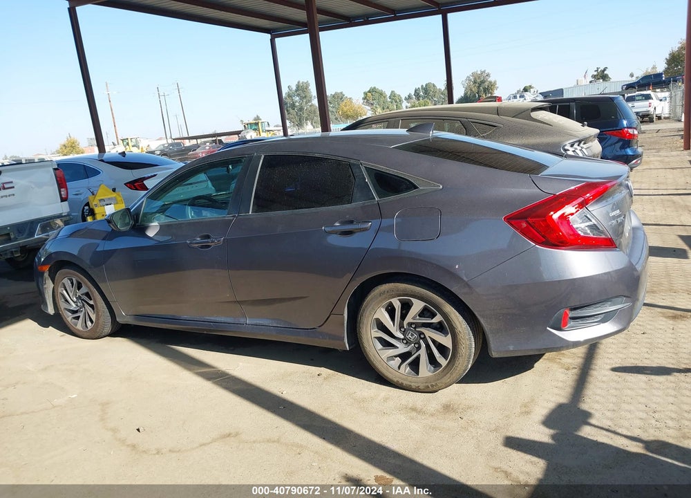 2018 HONDA CIVIC EX VIN: 19XFC2F77JE203137