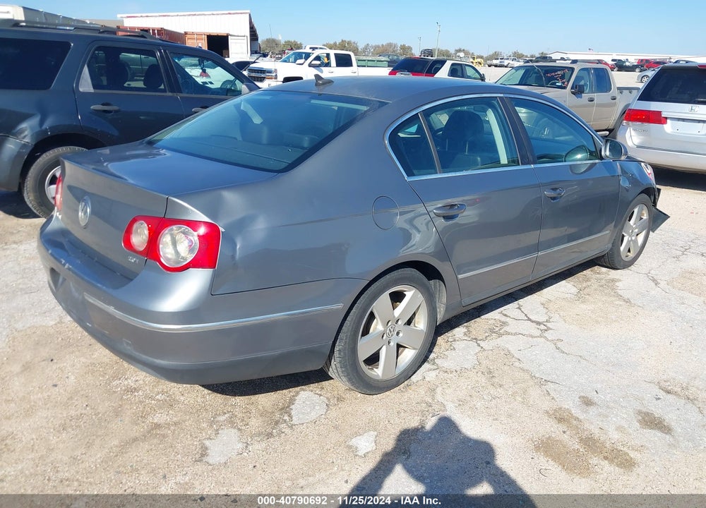 2008 VOLKSWAGEN PASSAT KOMFORT VIN: WVWAK73C38P042520
