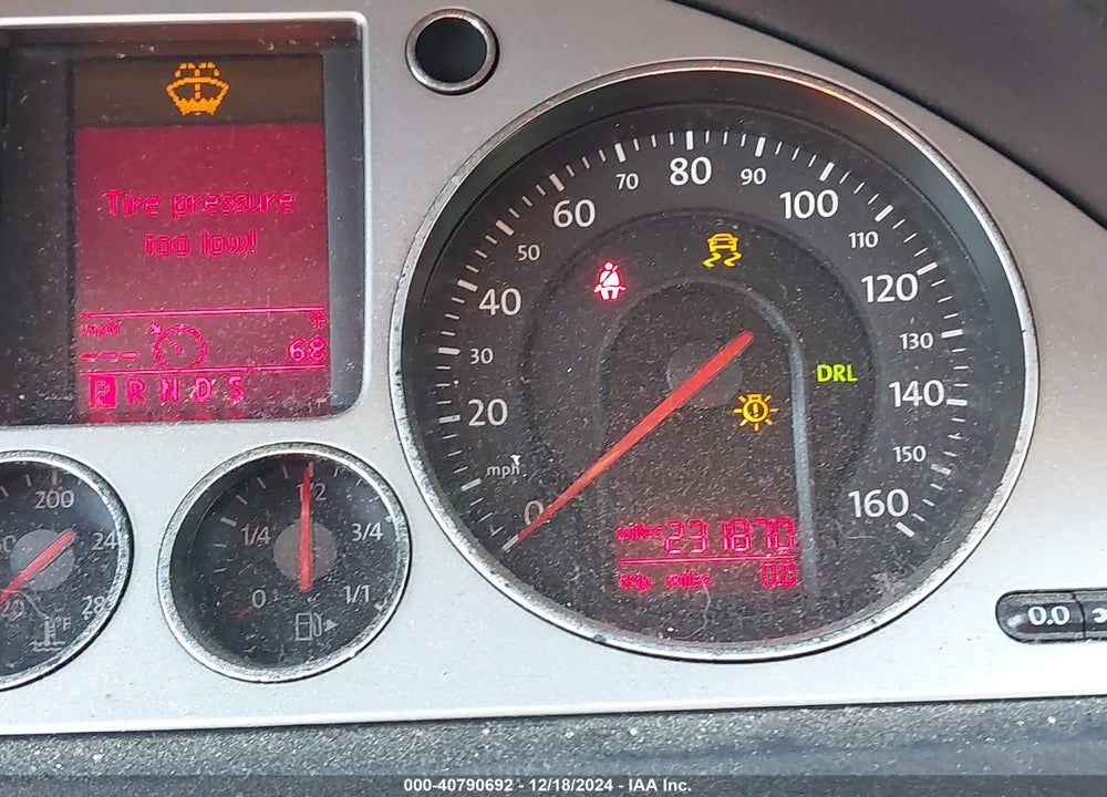 2008 VOLKSWAGEN PASSAT KOMFORT VIN: WVWAK73C38P042520