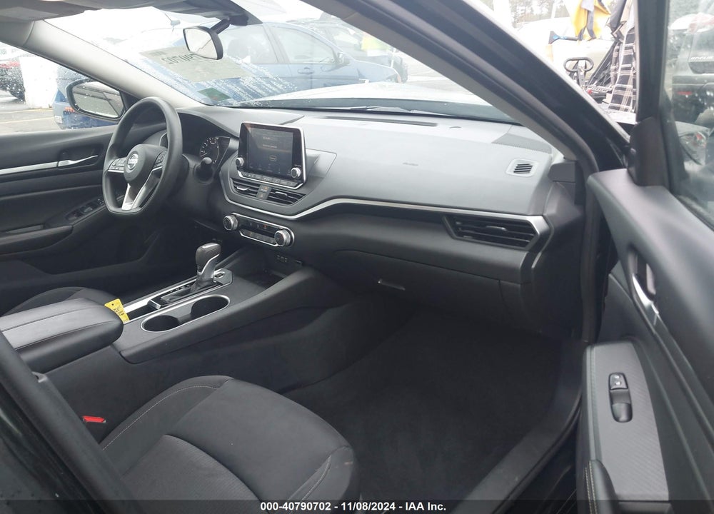 2022 NISSAN ALTIMA SV FWD VIN: 1N4BL4DV2NN388331