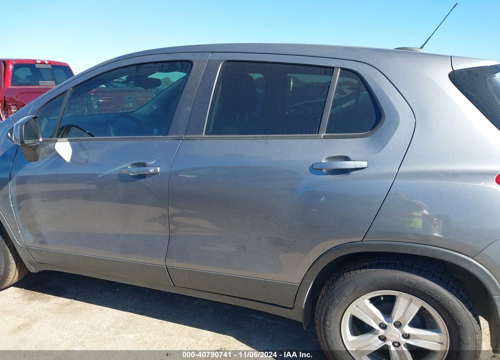 2020 CHEVROLET TRAX FWD LS VIN: 3GNCJKSB2LL267997